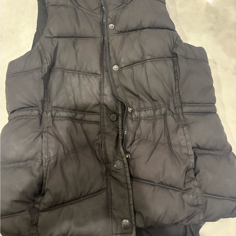 Old Navy Charcoal Puffer Vest
